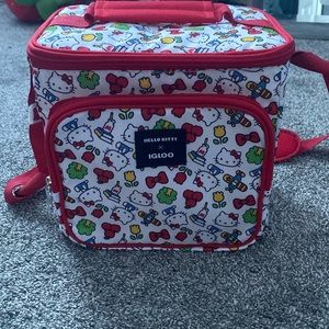 Hello Kitty Igloo Cooler/lunchbox